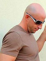 American men looking for love