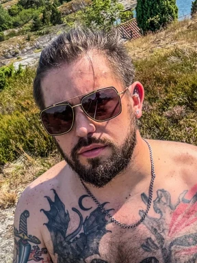 Foreign men for dating