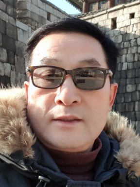 Foreign men for dating