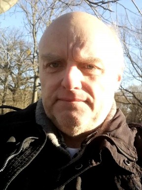 Foreign men for dating