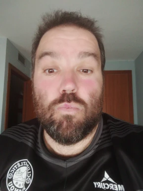 Spanish men looking for love