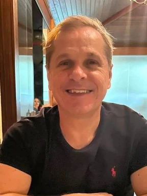 American men looking for love