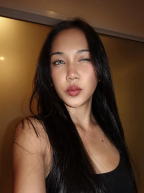 Thai girl for dating
