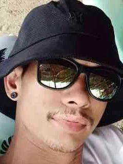 Foreign men for dating