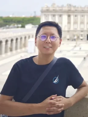 Foreign men for dating