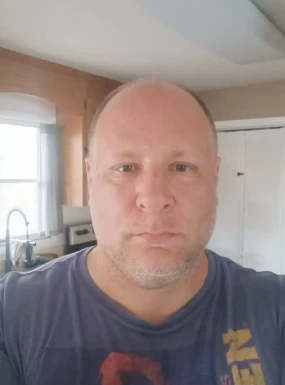 <span>Jason, 39</span>&nbsp;<span style='width: 25px; height: 16px; float: right; background-image: url(/bitmaps/flags_small/US.PNG)'>&nbsp;</span><br><span>Minnesota, United States of America</span>&nbsp;<input type='button' class='joinbtn' style='float: right' value='JOIN NOW' />