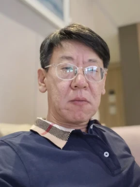 Foreign men for dating