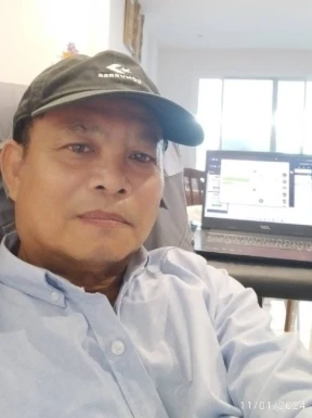 Foreign men for dating