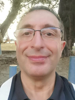 Spanish men looking for love