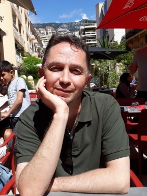 Foreign men for dating