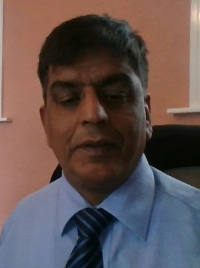 English men looking for love