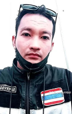 Foreign men for dating