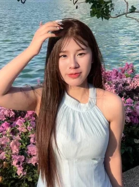 Thai girl for dating