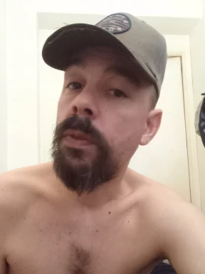 Spanish men looking for love