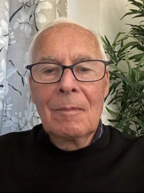 English men looking for love