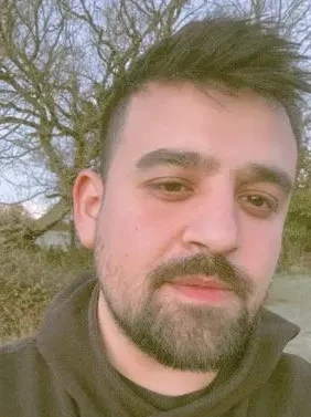 English men looking for love