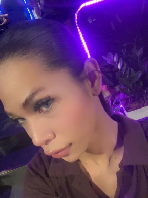 Thai girl for dating