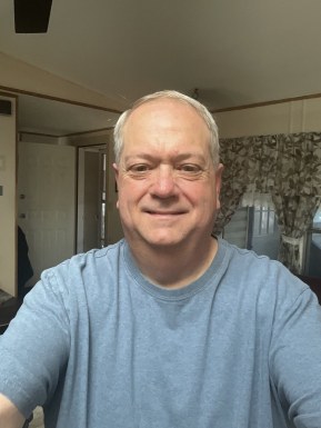 <span>Darcy, 63</span>&nbsp;<span style='width: 25px; height: 16px; float: right; background-image: url(/bitmaps/flags_small/CA.PNG)'>&nbsp;</span><br><span>Brampton, カナダ</span>&nbsp;<input type='button' class='joinbtn' style='float: right' value='JOIN NOW' />