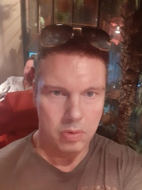 Foreign men for dating