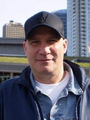 Canadian men looking for love