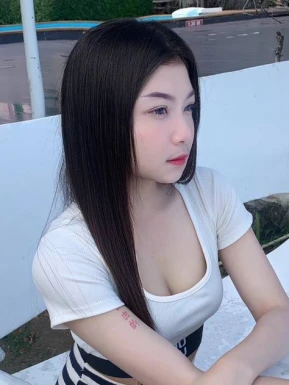 Thai girl for dating