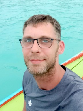 Foreign men for dating