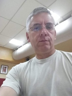 American men looking for love