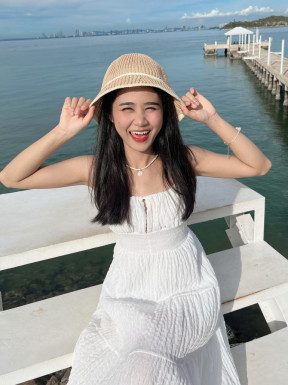 Thai girl for dating