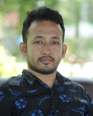 Foreign men for dating