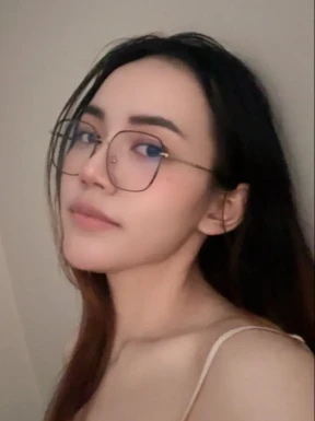 Thai girl for dating