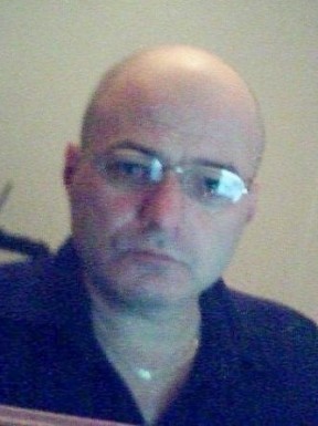 English men looking for love