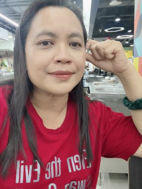 <span>Runsita, 51</span>&nbsp;<span style='width: 25px; height: 16px; float: right; background-image: url(/bitmaps/flags_small/TH.PNG)'>&nbsp;</span><br><span>กรุงเทพฯ, ประเทศไทย</span>&nbsp;<input type='button' class='joinbtn' style='float: right' value='JOIN NOW' />