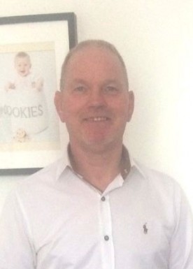 English men looking for love