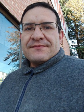 Spanish men looking for love