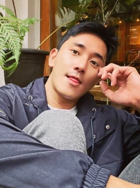 Foreign men for dating